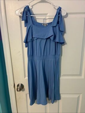 Miaou Light Blue Tie-Shoulder Ruffle Midi Dress